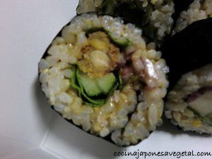 Maki de soja y pepino